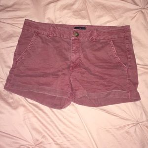 AEO faded maroon stretch shorts (Midi sz. 12)